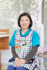 西 洋子